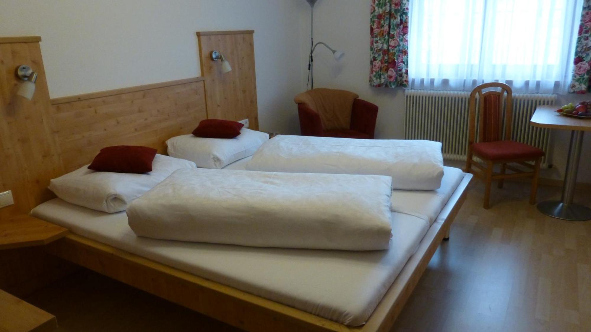 Gaestehaus Manuela - Familie Rantner Зеефельд в Тироле Экстерьер фото