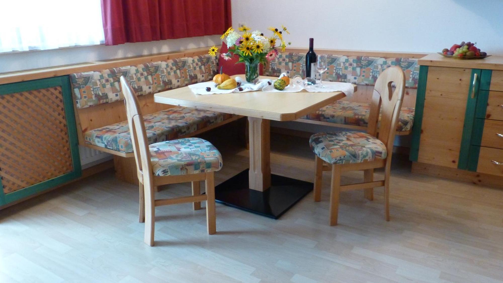 Gaestehaus Manuela - Familie Rantner Зеефельд в Тироле Экстерьер фото