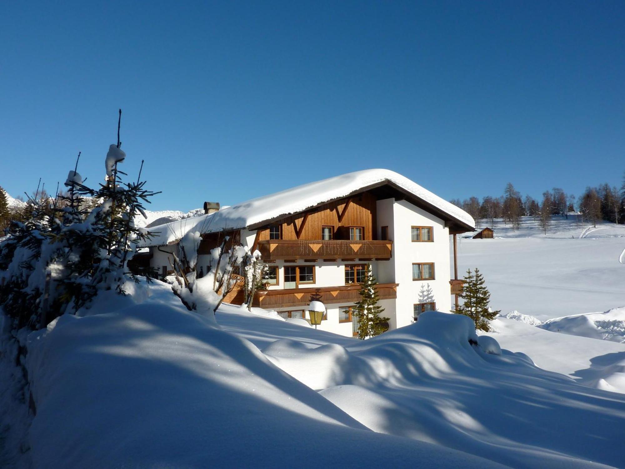 Gaestehaus Manuela - Familie Rantner Зеефельд в Тироле Экстерьер фото